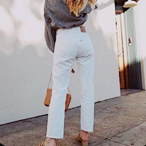 Corduroy Levi’s Ribcage wedgie